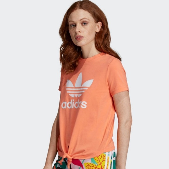 Adidas Tee. - Picture 4 of 8